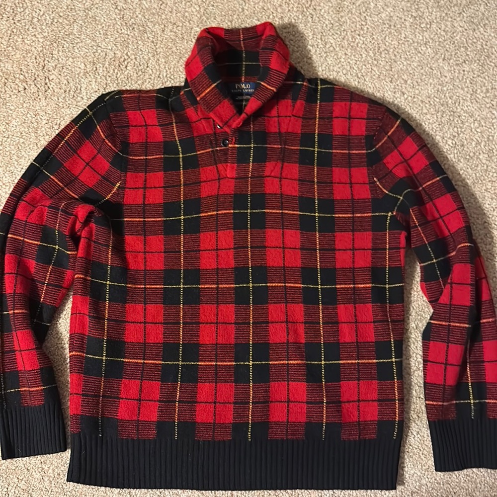 Polo by Ralph Lauren Men’s Sweater
Tartan Plaid Shawl Neck